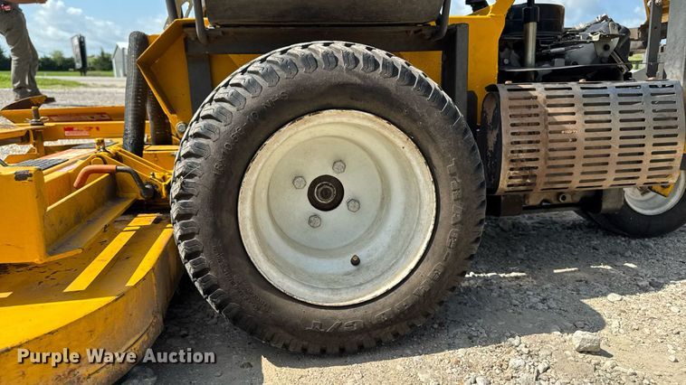 image for item EM2199 1999 Walker MTSD ZTR lawn mower