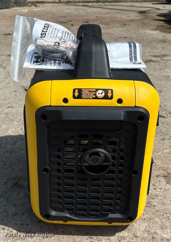 image for item EM2201 Hustler HIG2200 generator