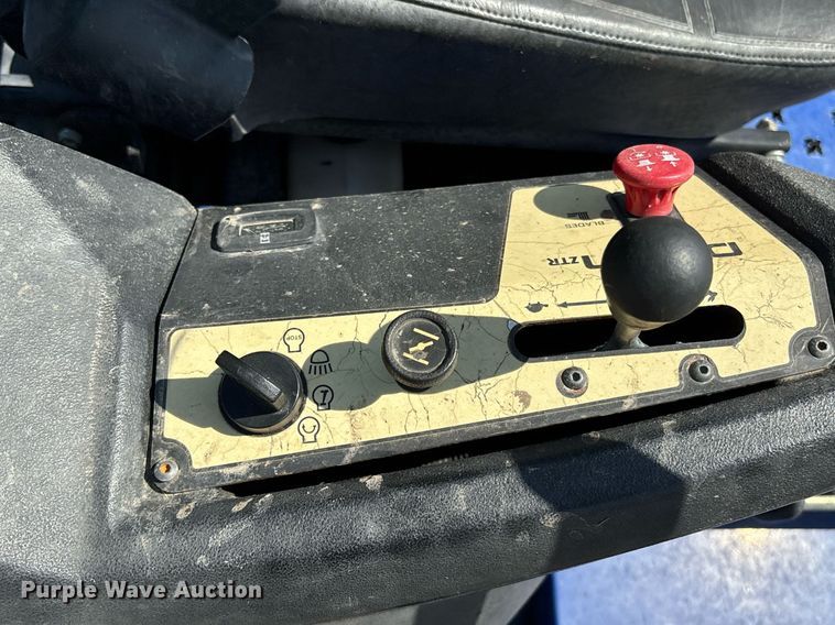 image for item EM2202 Dixon ZTR DX200 ZTR lawn mower