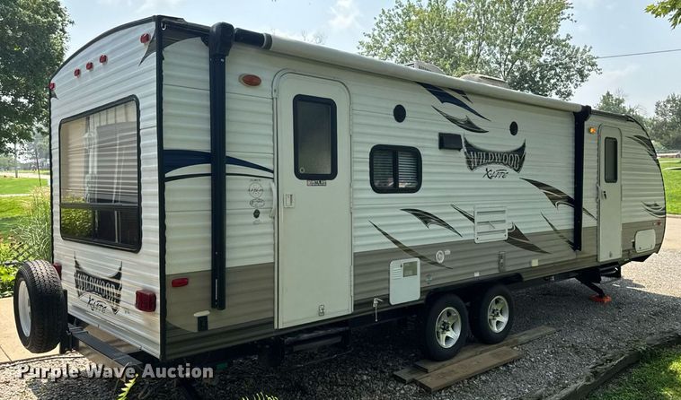 image for item EM2228 2015 Wildwood X-lite 