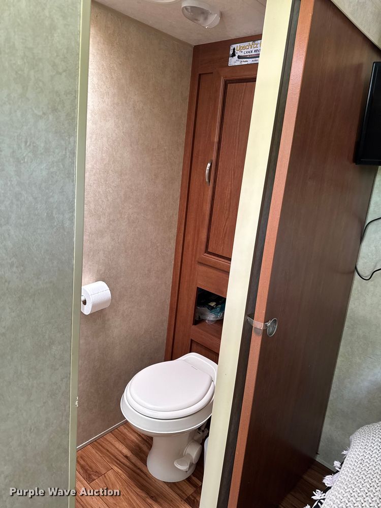 image for item EM2228 2015 Wildwood X-lite 