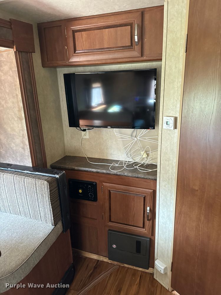 image for item EM2228 2015 Wildwood X-lite 