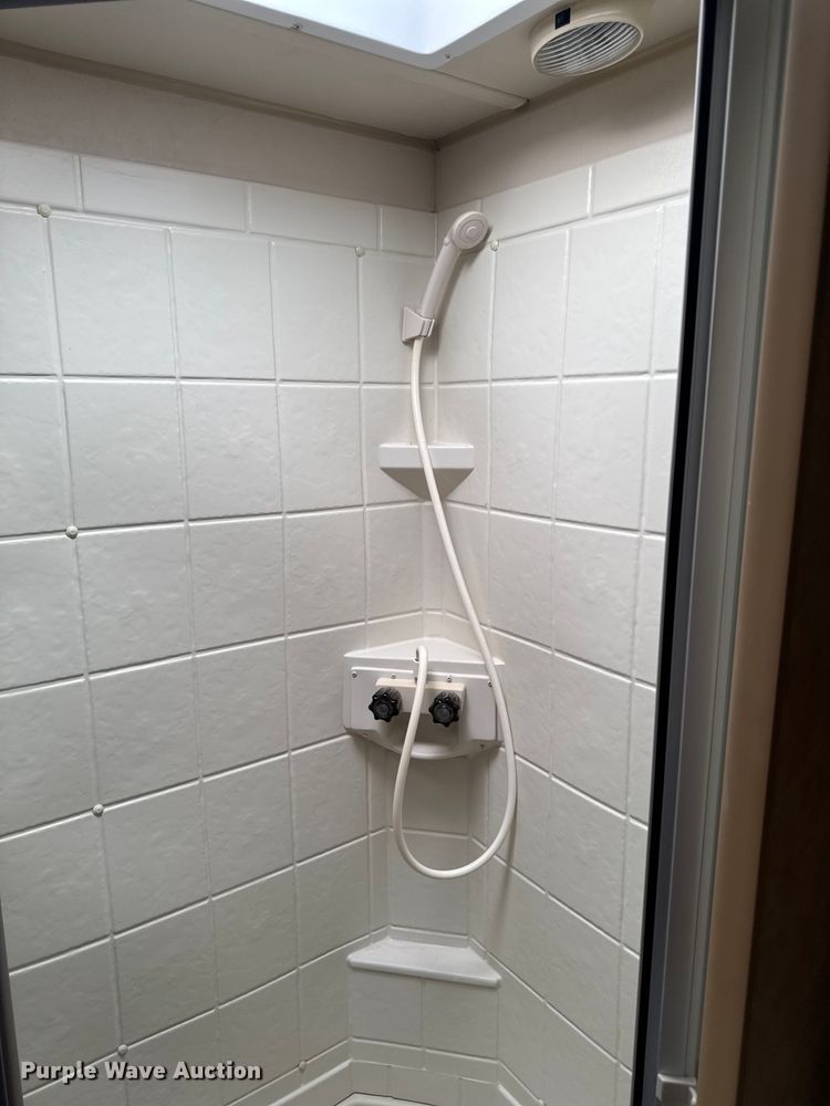 image for item EM2228 2015 Wildwood X-lite 