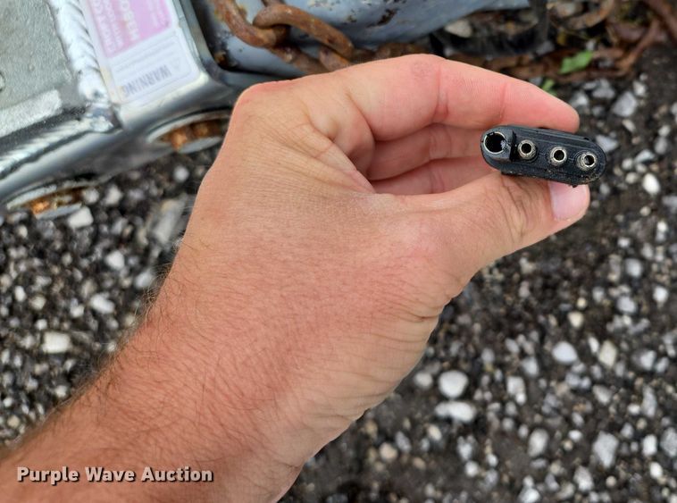 image for item EM7401 Car dolly