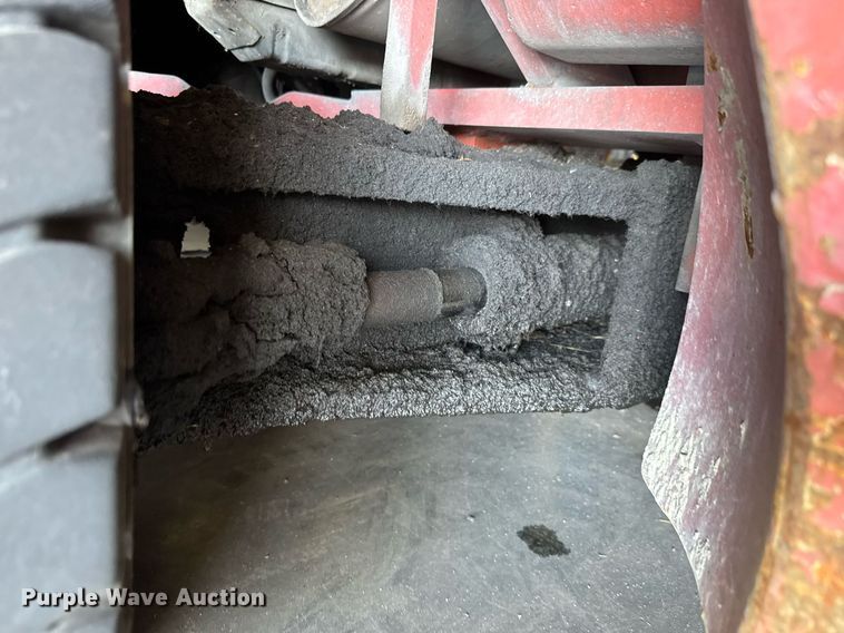 image for item EM8001 Nissan 50 forklift