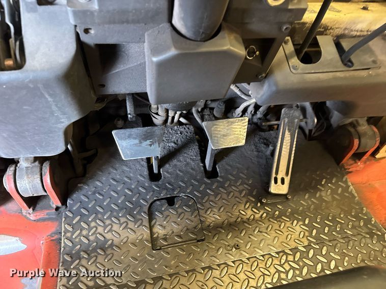 image for item EM8001 Nissan 50 forklift