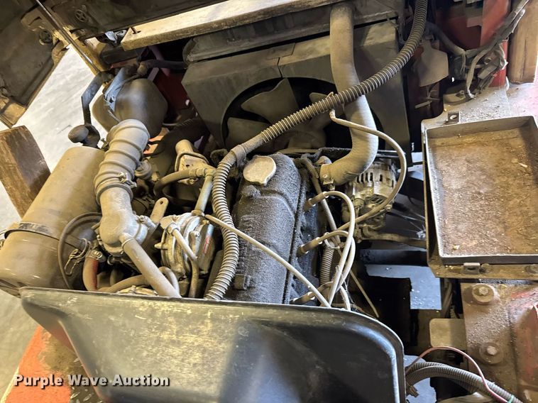 image for item EM8001 Nissan 50 forklift