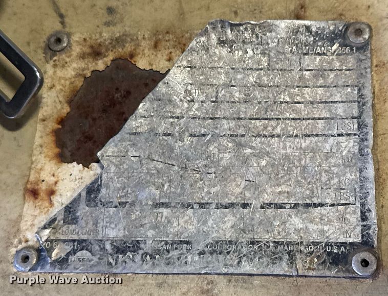 image for item EM8001 Nissan 50 forklift