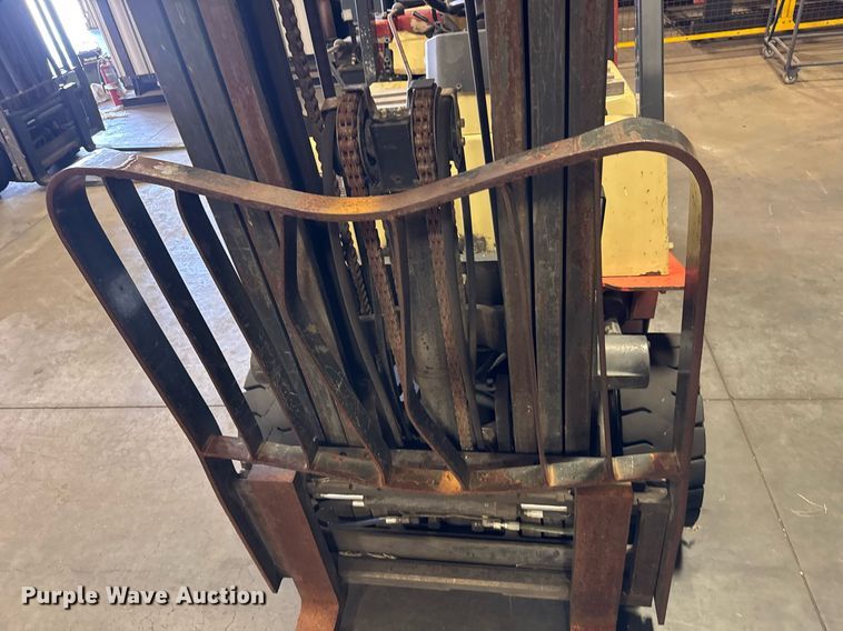 image for item EM8004 Nissan 50 forklift