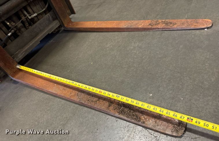 image for item EM8004 Nissan 50 forklift