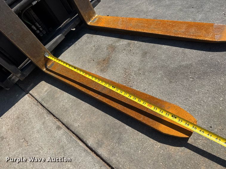 image for item EM8005 Caterpillar GC25K forklift