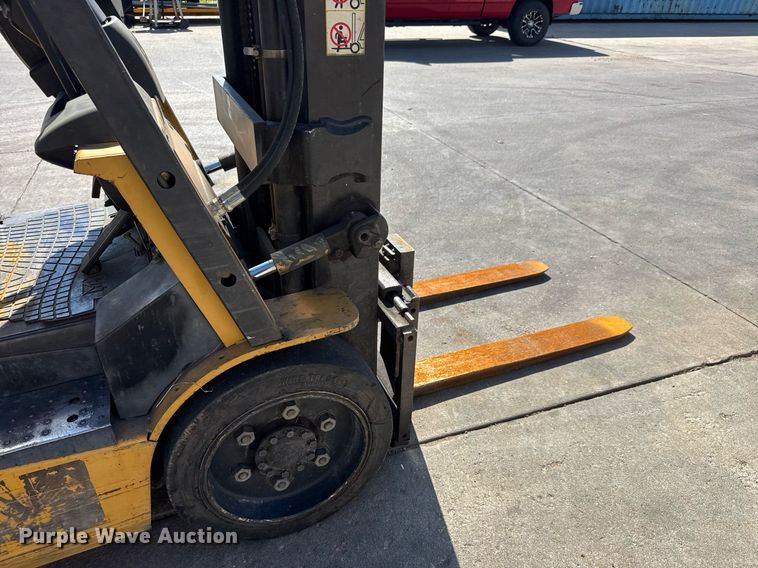image for item EM8005 Caterpillar GC25K forklift