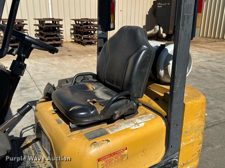 image for item EM8005 Caterpillar GC25K forklift