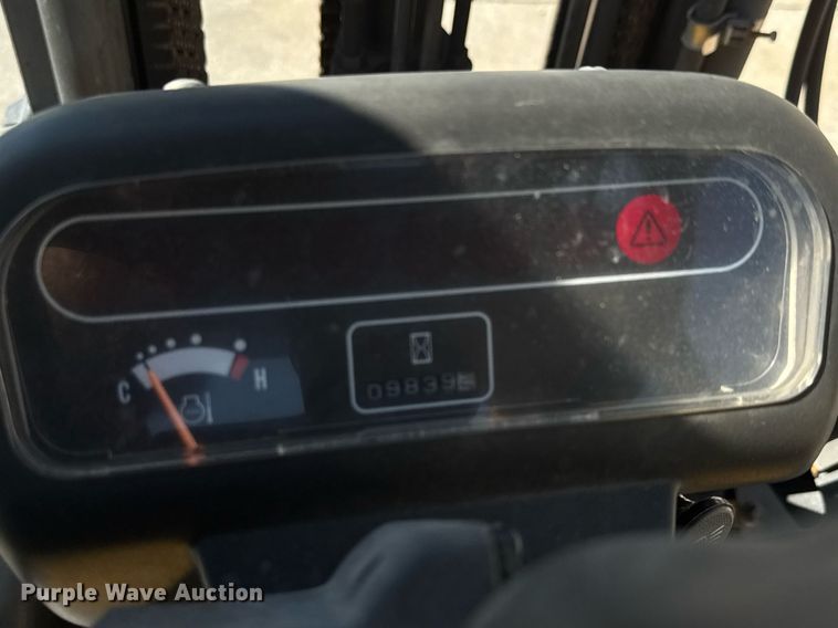 image for item EM8005 Caterpillar GC25K forklift