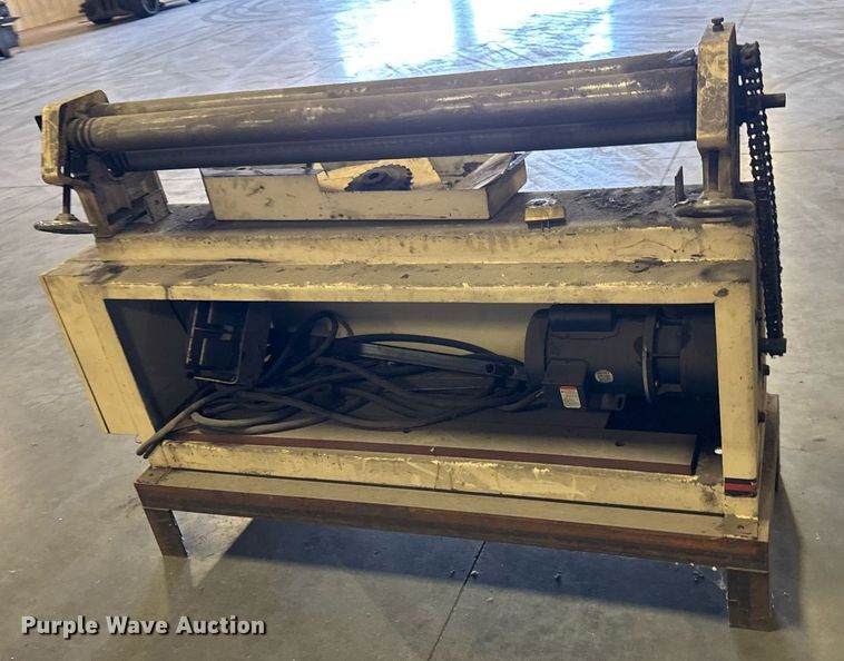 image for item EM8007 2012 Jet ESR-1650-1T slip roll machine