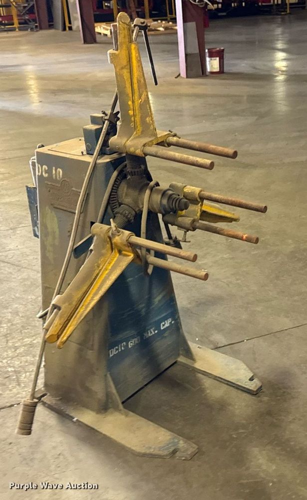 image for item EM8008 Cooper Weymouth metal decoiler