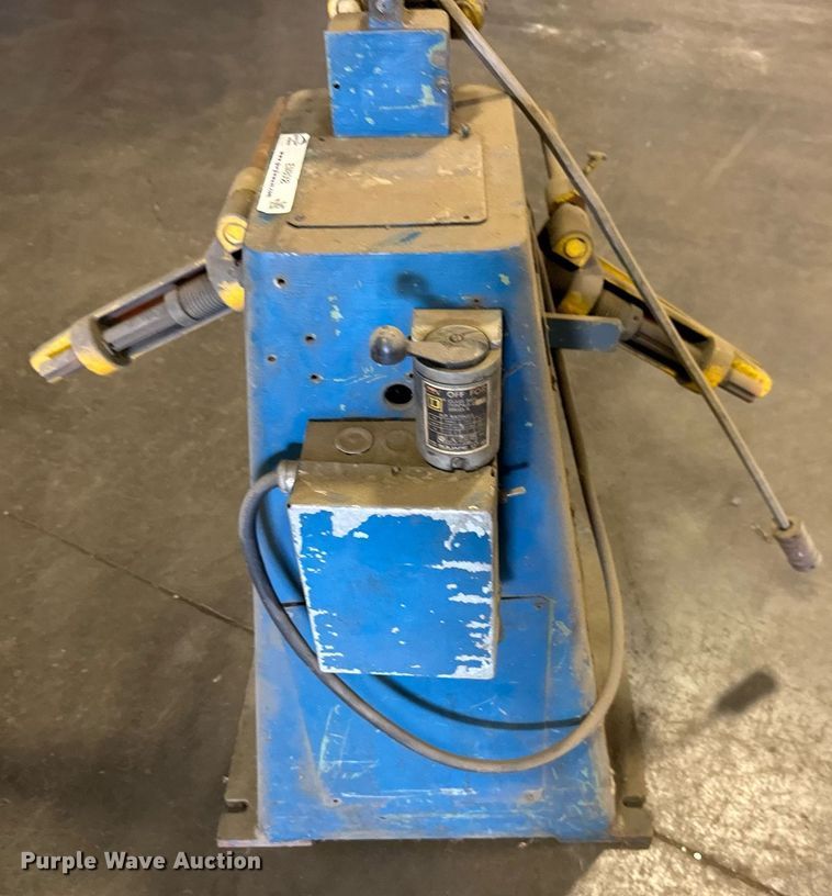 image for item EM8008 Cooper Weymouth metal decoiler