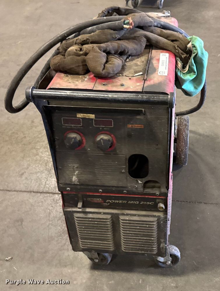 image for item EM8012 Lincoln Electric Power MIG 255C welder