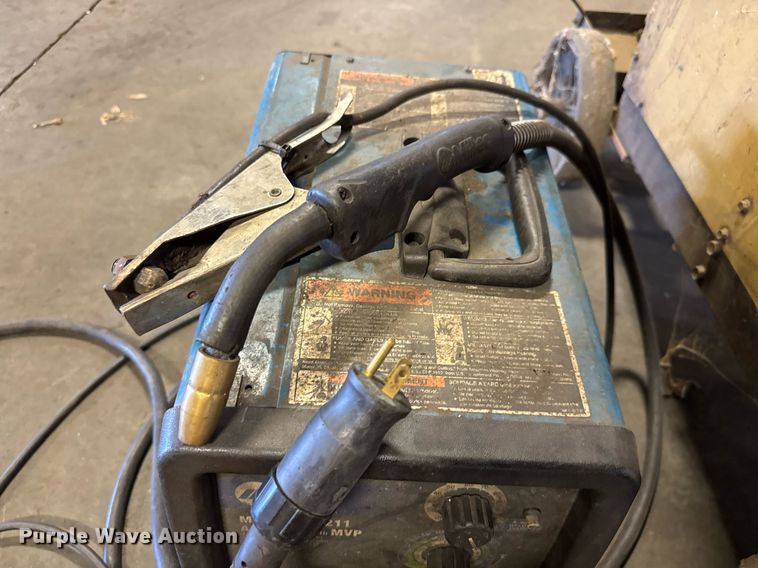 image for item EM8013 Hobart  Mega-Mig 450 RVS welder