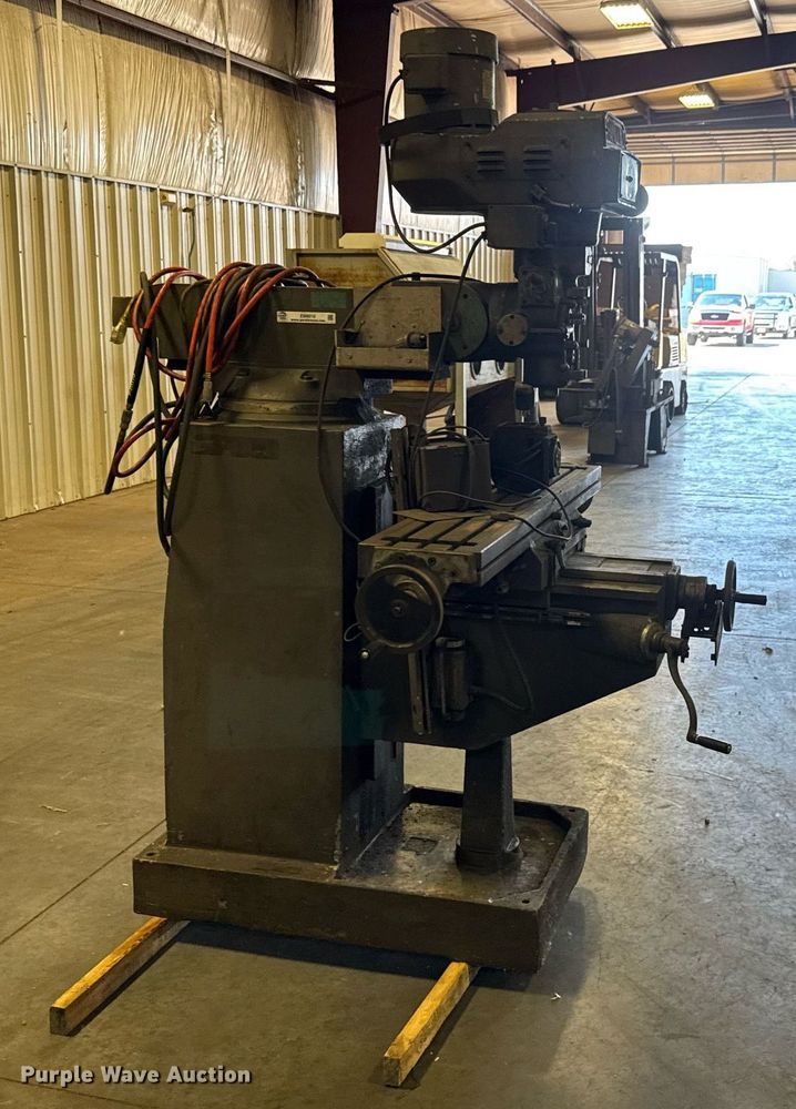 image for item EM8016 Ramco RAMILLXLT milling machine