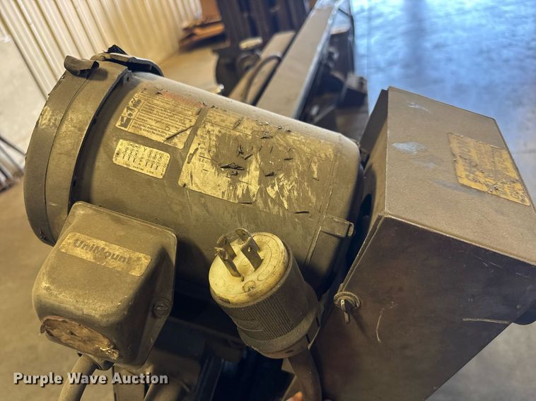 image for item EM8019 Wellsaw 1118 band saw