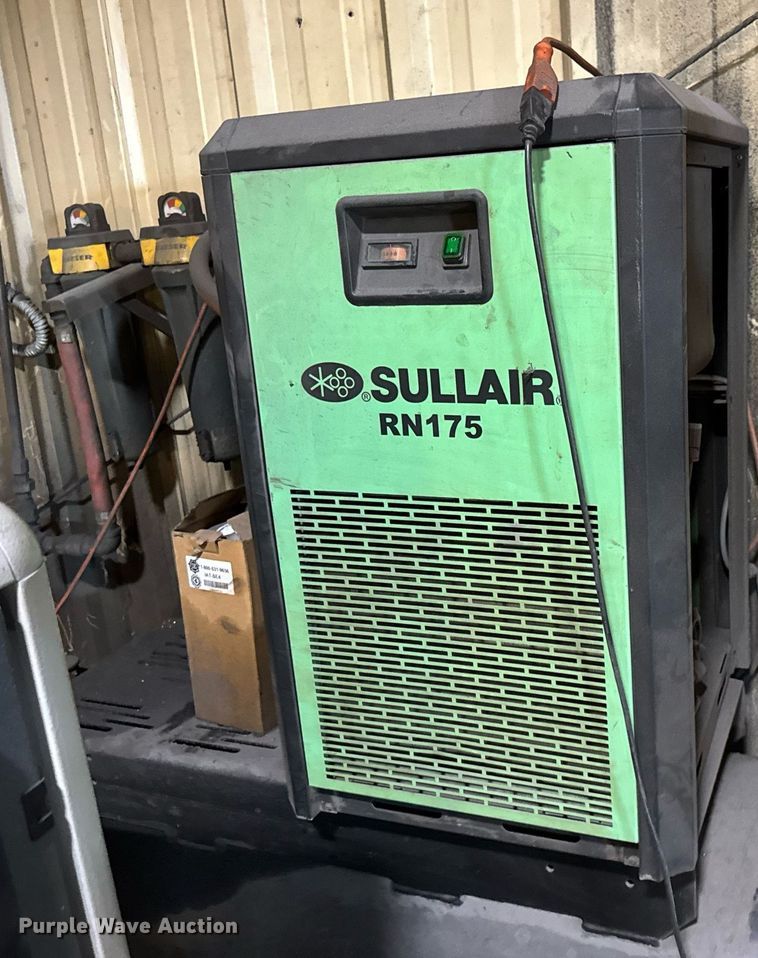 image for item EM8023 2005 Atlas Copco GA18 FF air compressor