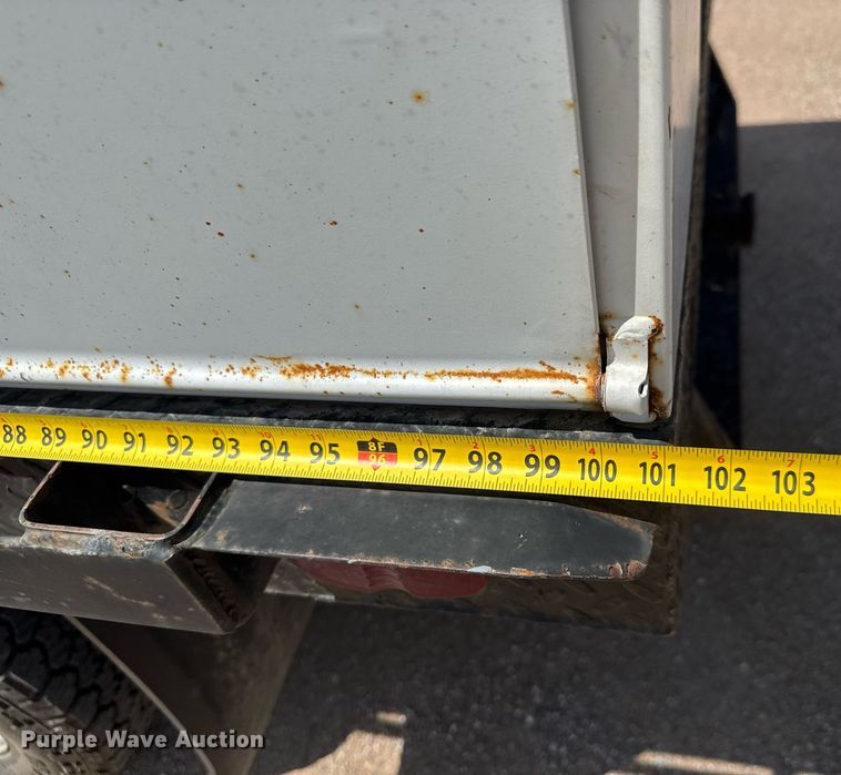 image for item EM8026 2015 Dodge Ram 2500 Crew Cab flatbed pickup truck