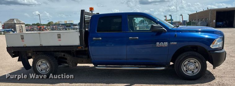 image for item EM8027 2015 Dodge Ram 2500 Crew Cab flatbed pickup truck