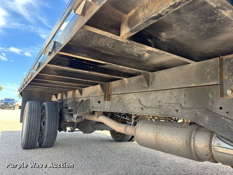 image for item EM8028 2021 Dodge Ram 5500 flatbed truck