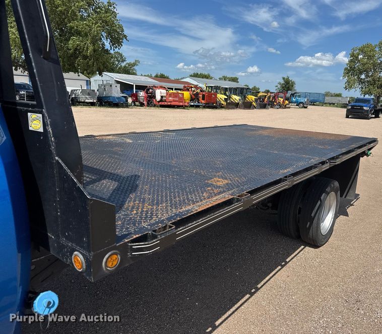 image for item EM8028 2021 Dodge Ram 5500 flatbed truck