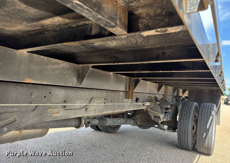 image for item EM8028 2021 Dodge Ram 5500 flatbed truck