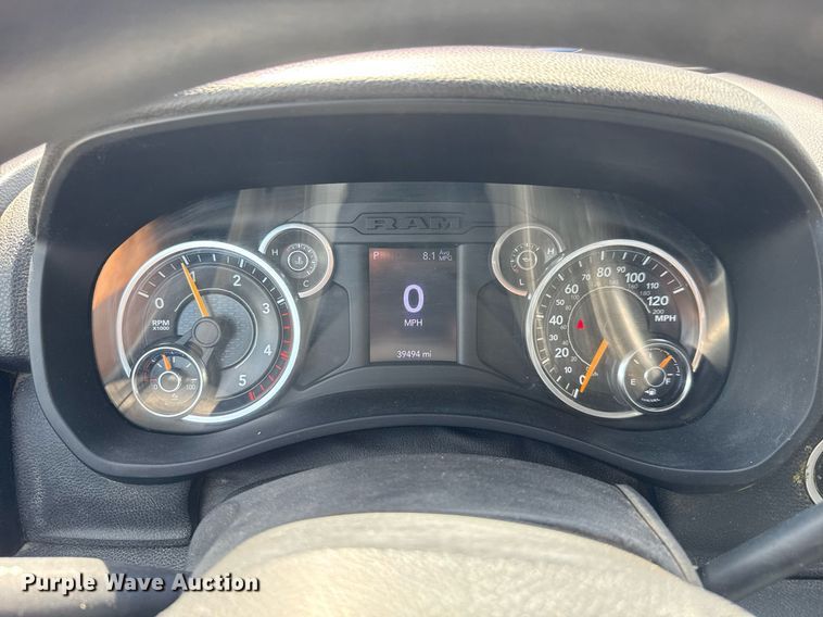 image for item EM8028 2021 Dodge Ram 5500 flatbed truck