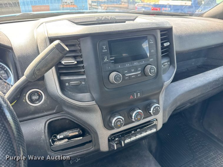 image for item EM8028 2021 Dodge Ram 5500 flatbed truck