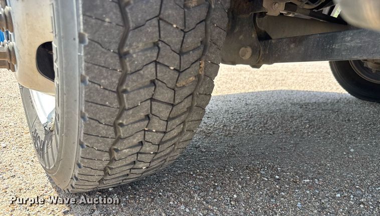 image for item EM8028 2021 Dodge Ram 5500 flatbed truck