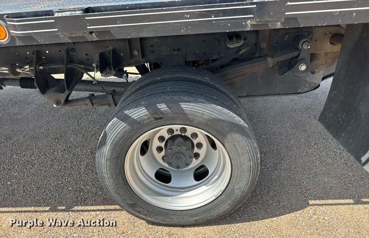 image for item EM8028 2021 Dodge Ram 5500 flatbed truck