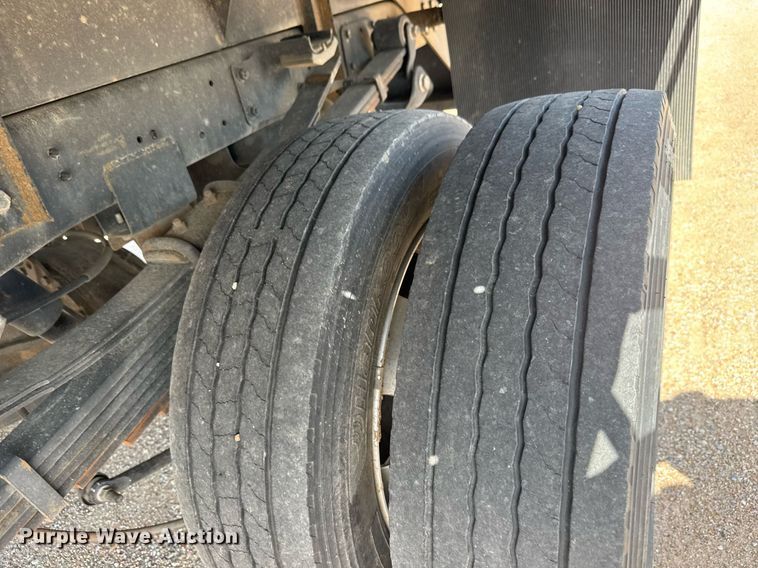 image for item EM8028 2021 Dodge Ram 5500 flatbed truck