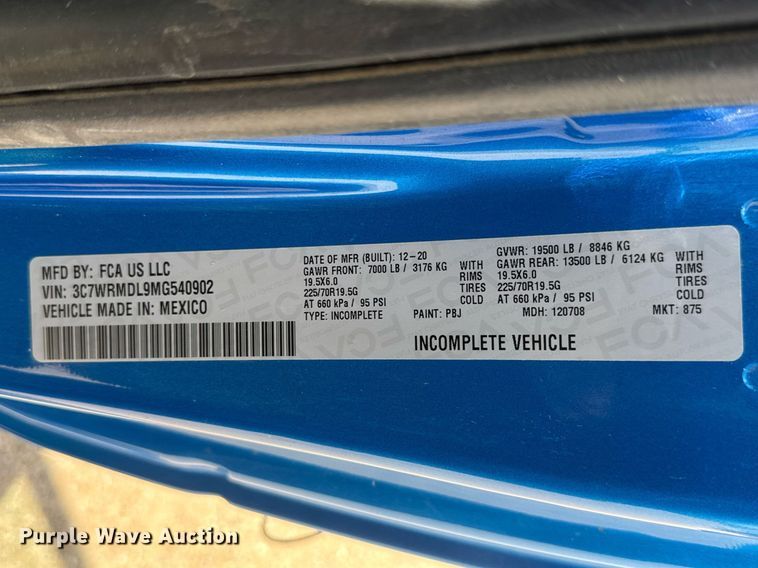 image for item EM8028 2021 Dodge Ram 5500 flatbed truck