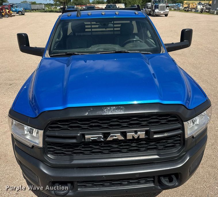 image for item EM8029 2021 Dodge Ram 5500 flatbed truck