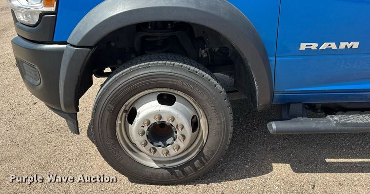 image for item EM8029 2021 Dodge Ram 5500 flatbed truck