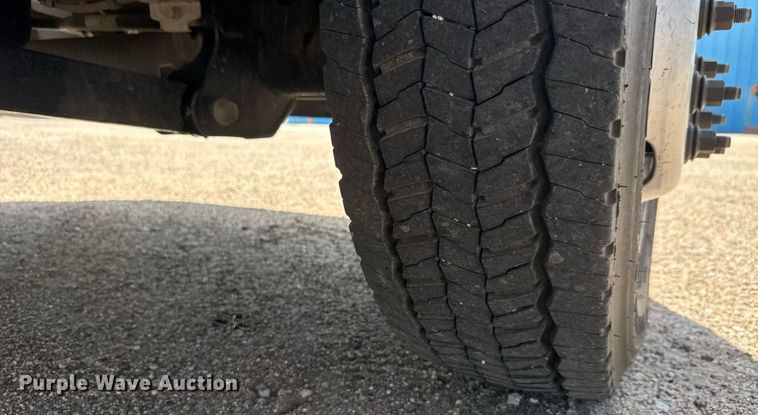 image for item EM8029 2021 Dodge Ram 5500 flatbed truck