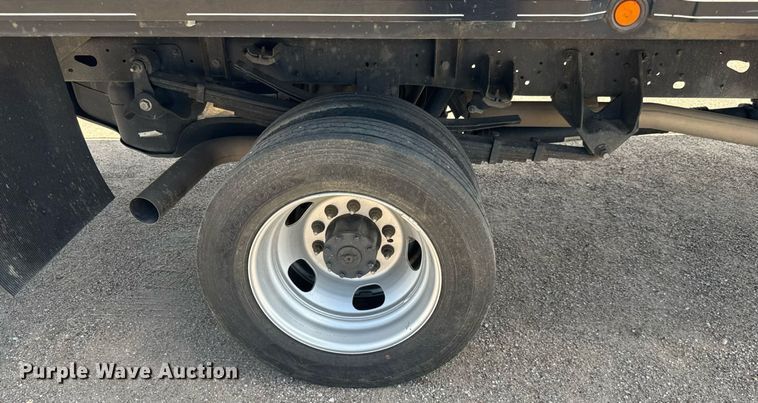 image for item EM8029 2021 Dodge Ram 5500 flatbed truck