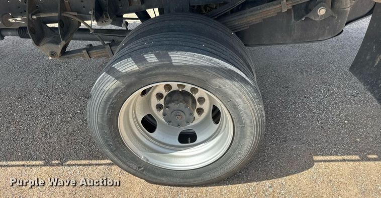 image for item EM8029 2021 Dodge Ram 5500 flatbed truck