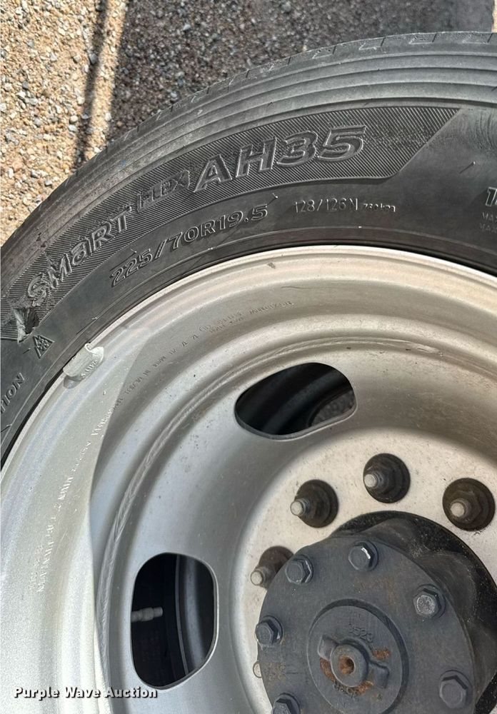 image for item EM8029 2021 Dodge Ram 5500 flatbed truck