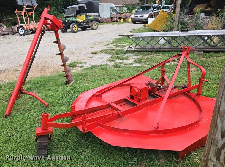 image for item EN8272 Tractor attachments