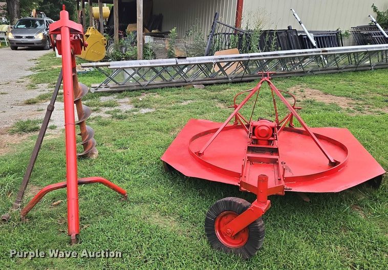 image for item EN8272 Tractor attachments