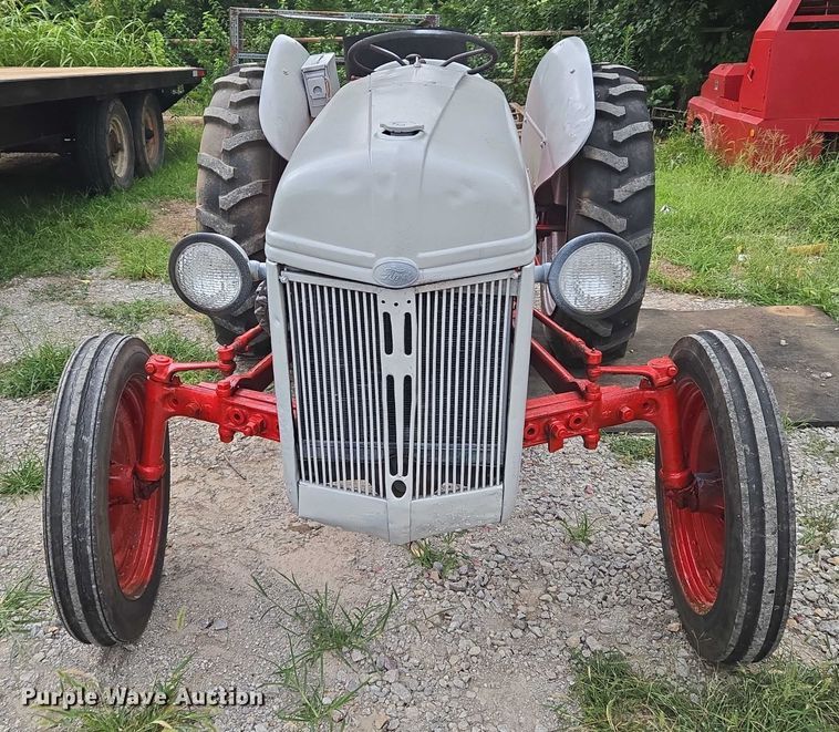 image for item EN8274 Ford 8N tractor