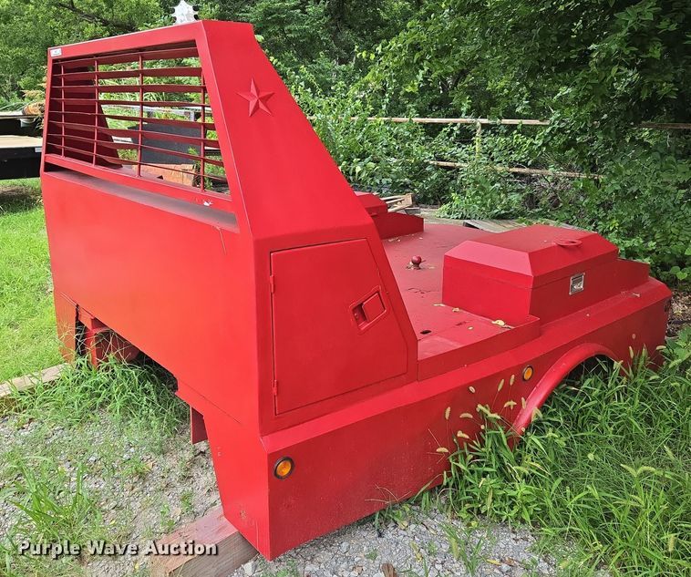 image for item EN8275 Utility truck bed