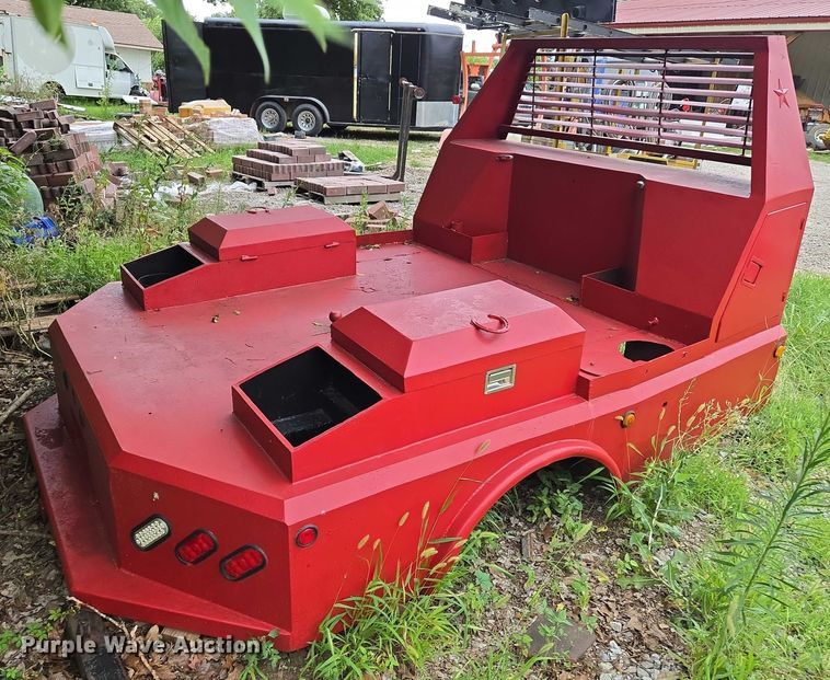 image for item EN8275 Utility truck bed
