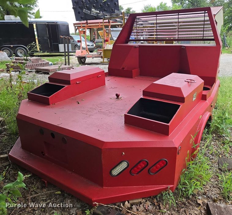 image for item EN8275 Utility truck bed