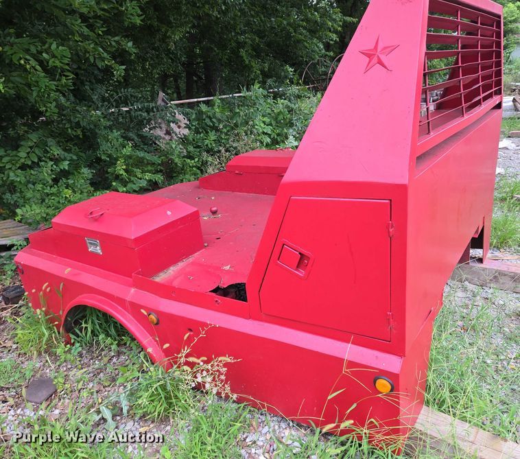 image for item EN8275 Utility truck bed